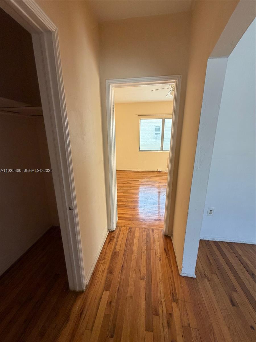 945 Bay Dr #6 Miami Beach, FL 33141