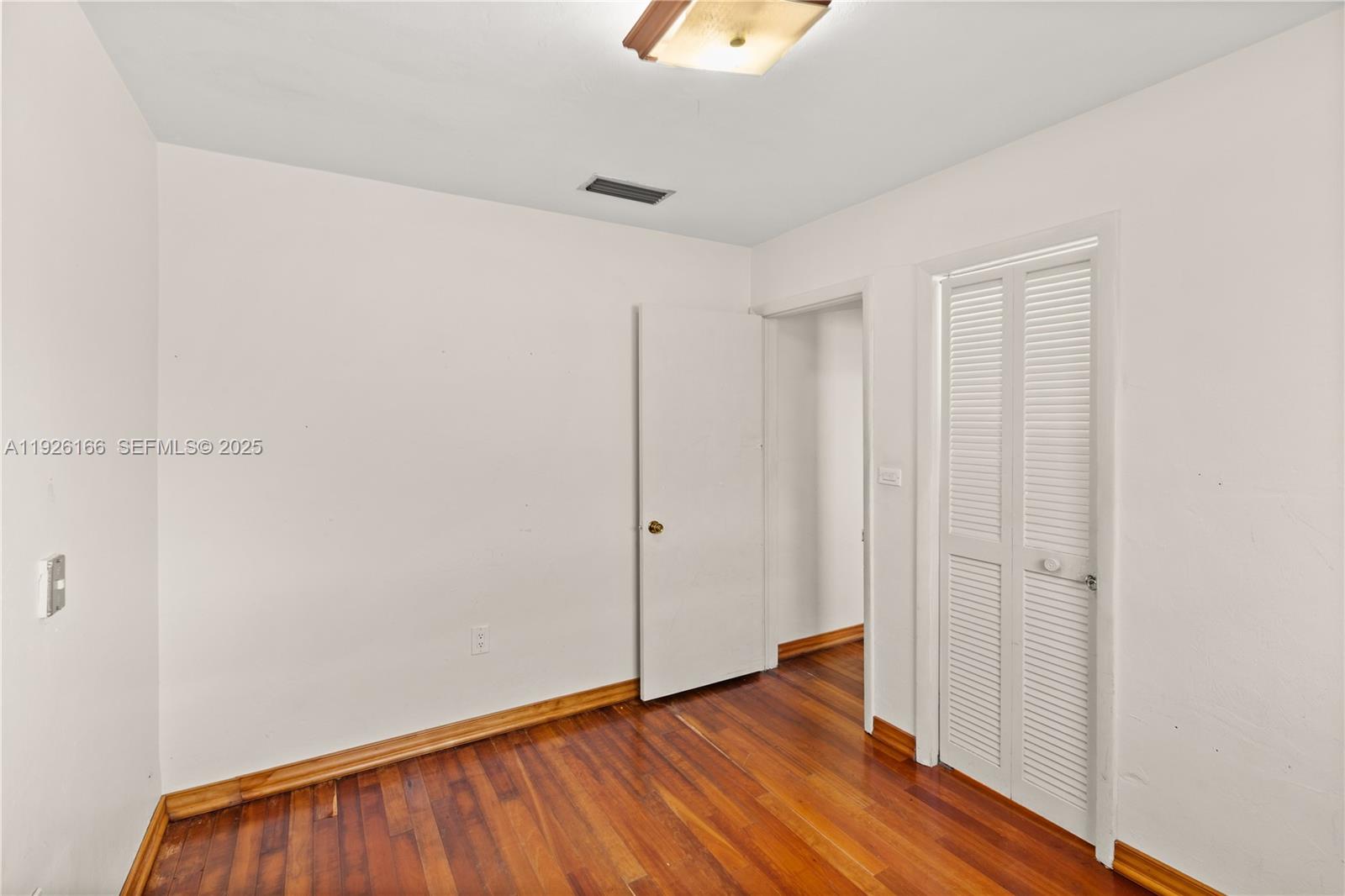 612 Minorca Ave Coral Gables, FL 33134