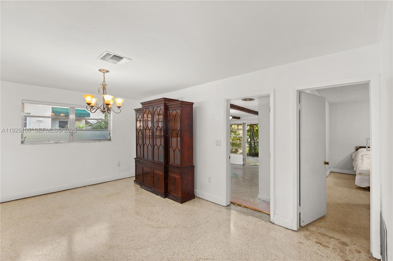 612 Minorca Ave Coral Gables, FL 33134