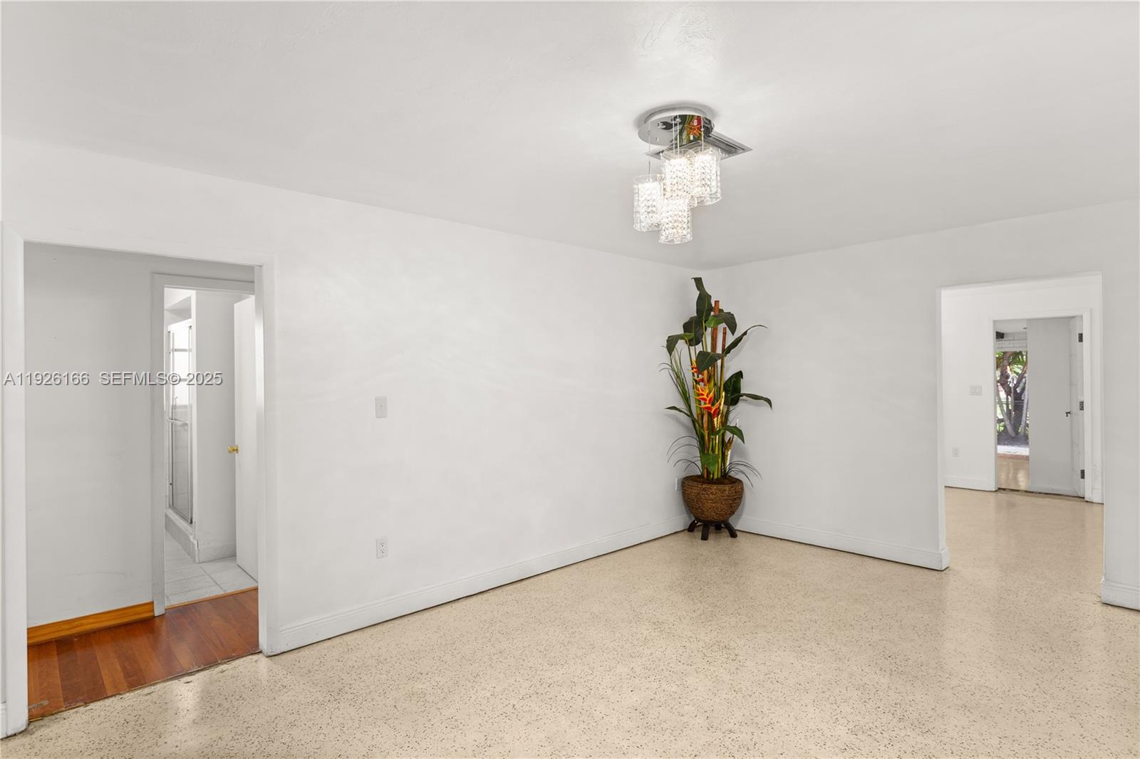 612 Minorca Ave Coral Gables, FL 33134