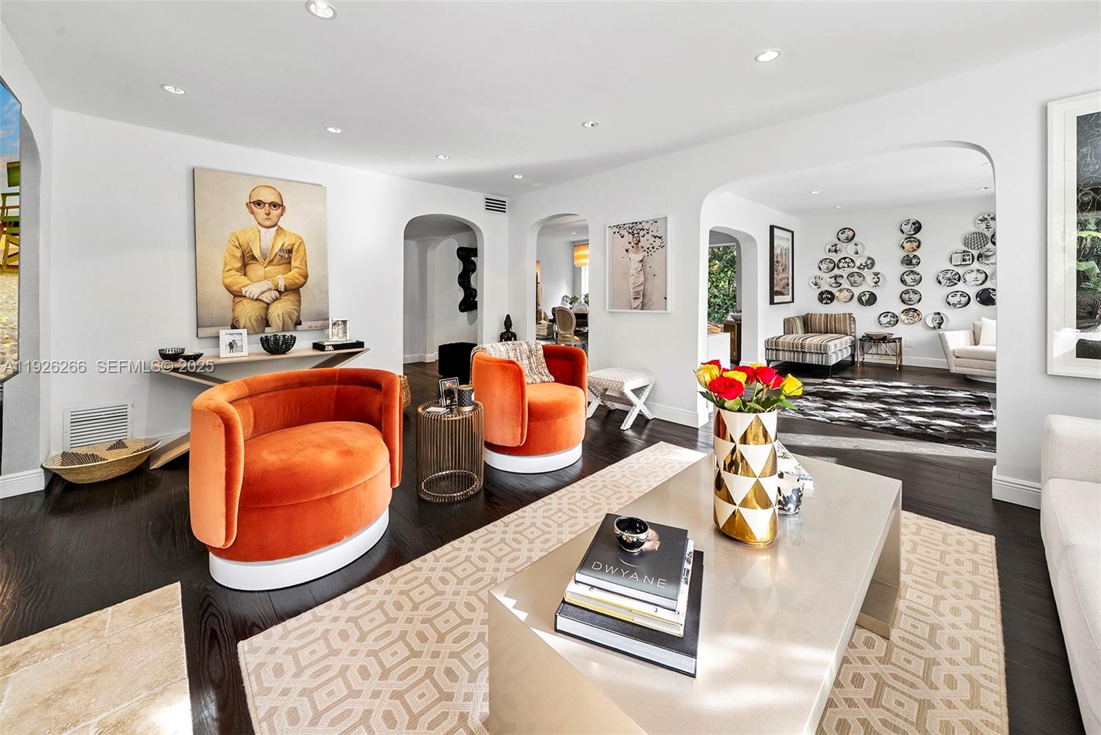 2729 N Bay Rd Miami Beach, FL 33140