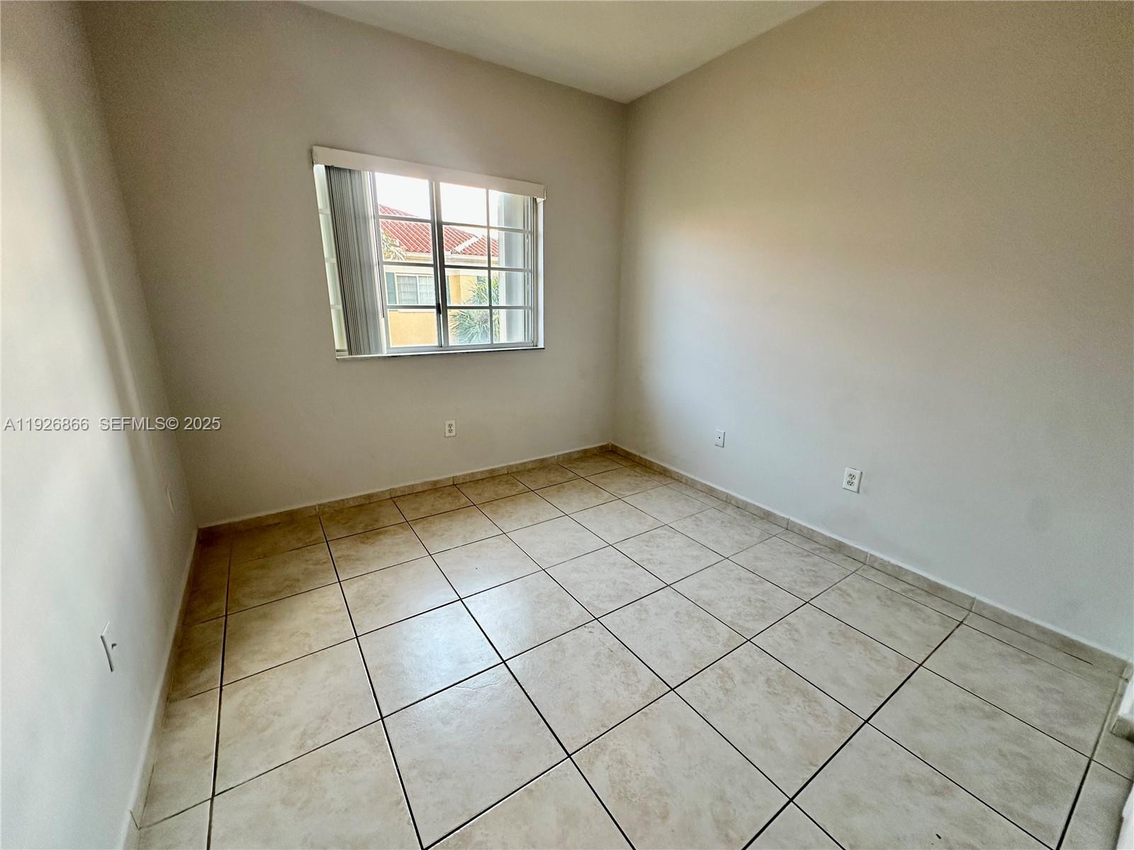 7290 NW 114th Ave #307-7 Doral, FL 33178