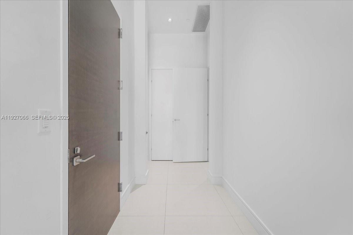 3250 NE 188th St #103 Aventura, FL 33180