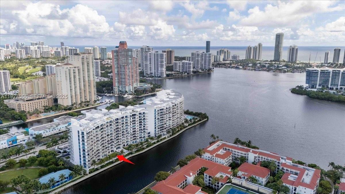 3250 NE 188th St #103 Aventura, FL 33180