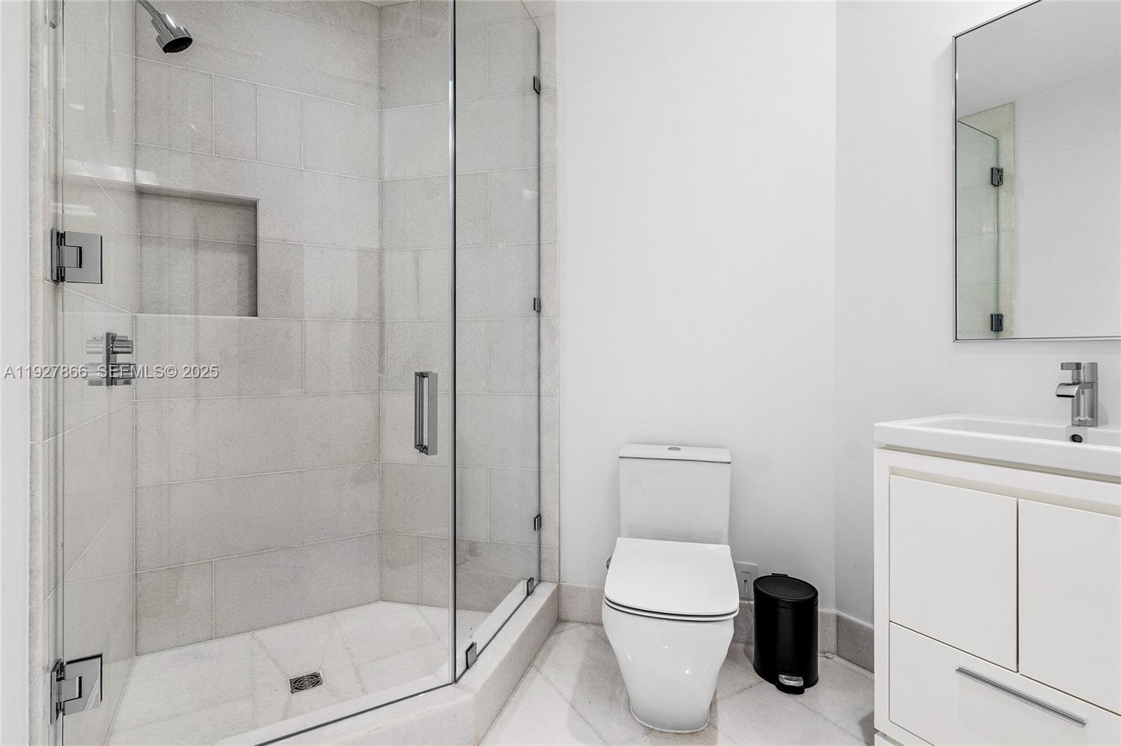 17975 Collins Ave #N-3502 Sunny Isles Beach, FL 33160