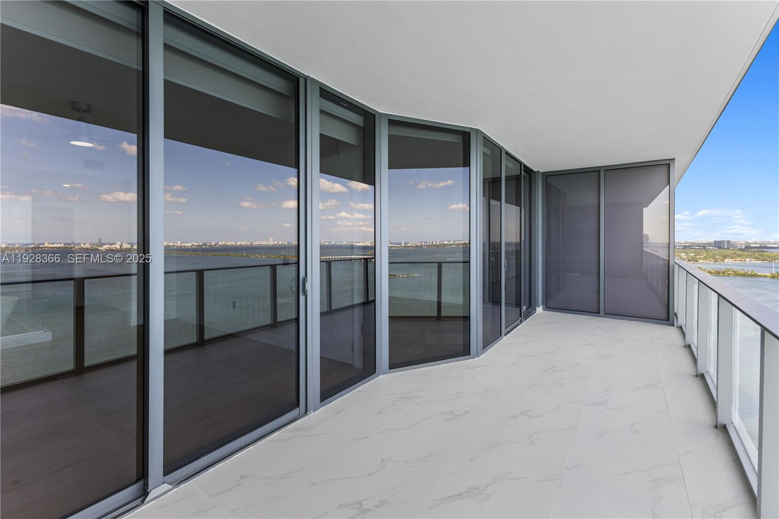 700 NE 24th St #2905 Miami, FL 33137