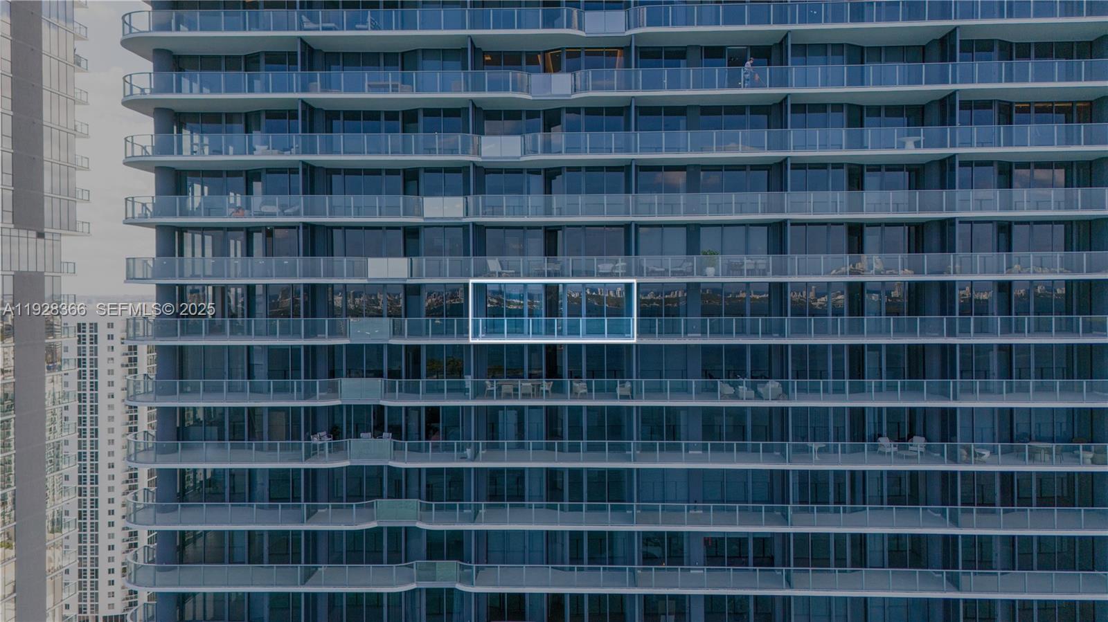 700 NE 24th St #2905 Miami, FL 33137