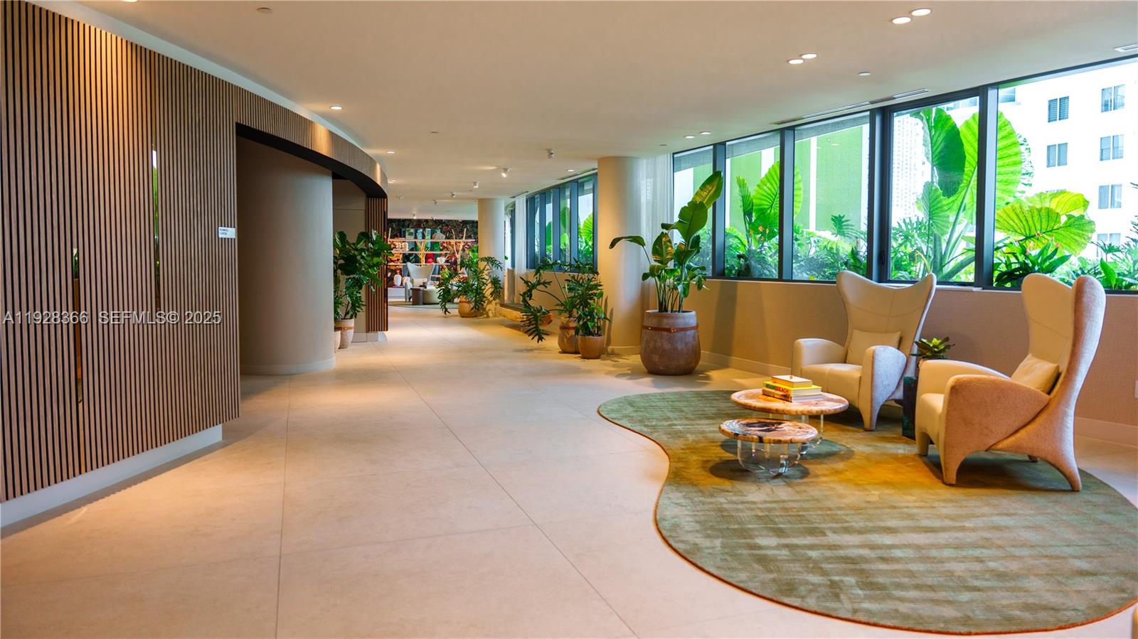 700 NE 24th St #2905 Miami, FL 33137