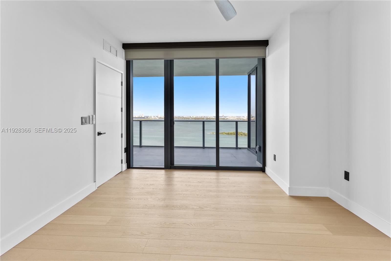 700 NE 24th St #2905 Miami, FL 33137