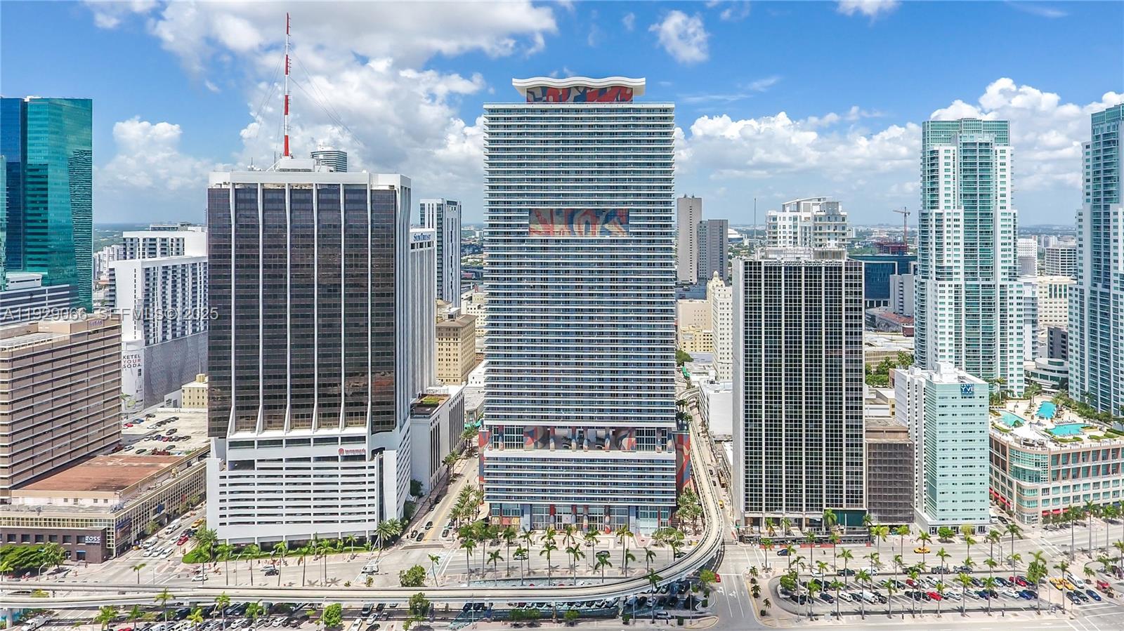 50 Biscayne Blvd #503