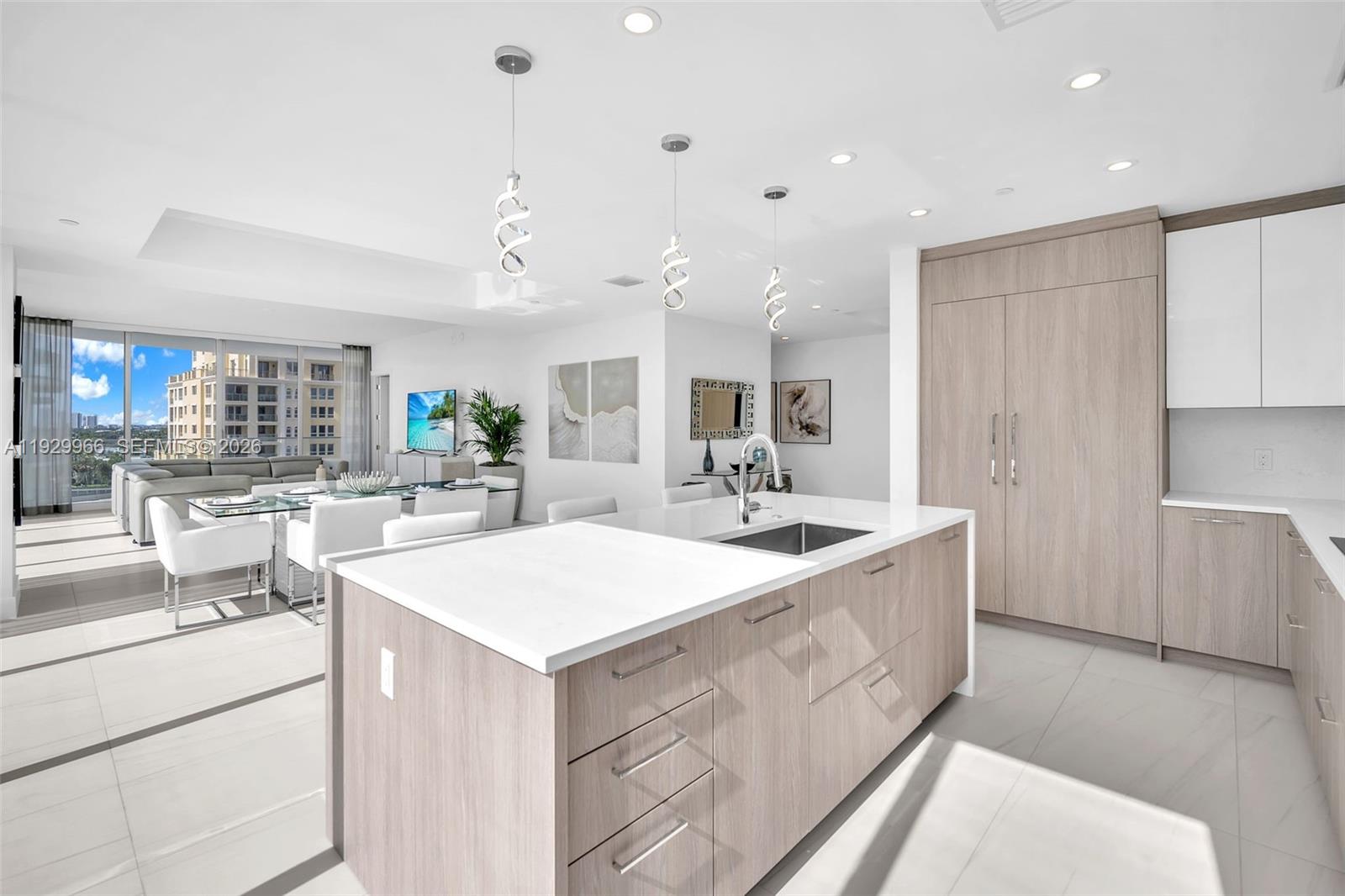 151 N Seabreeze Blvd #702 Fort Lauderdale, FL 33304