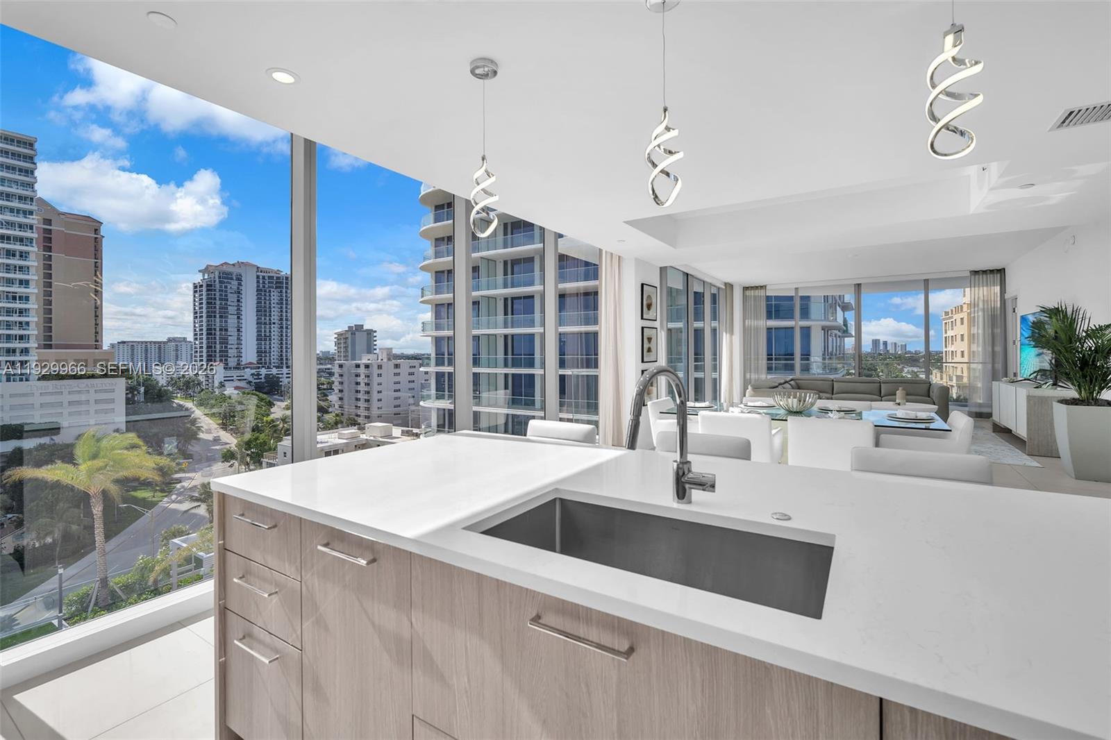 151 N Seabreeze Blvd #702 Fort Lauderdale, FL 33304