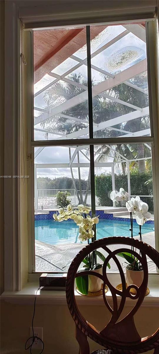 1035 Waterside Cir Weston, FL 33327