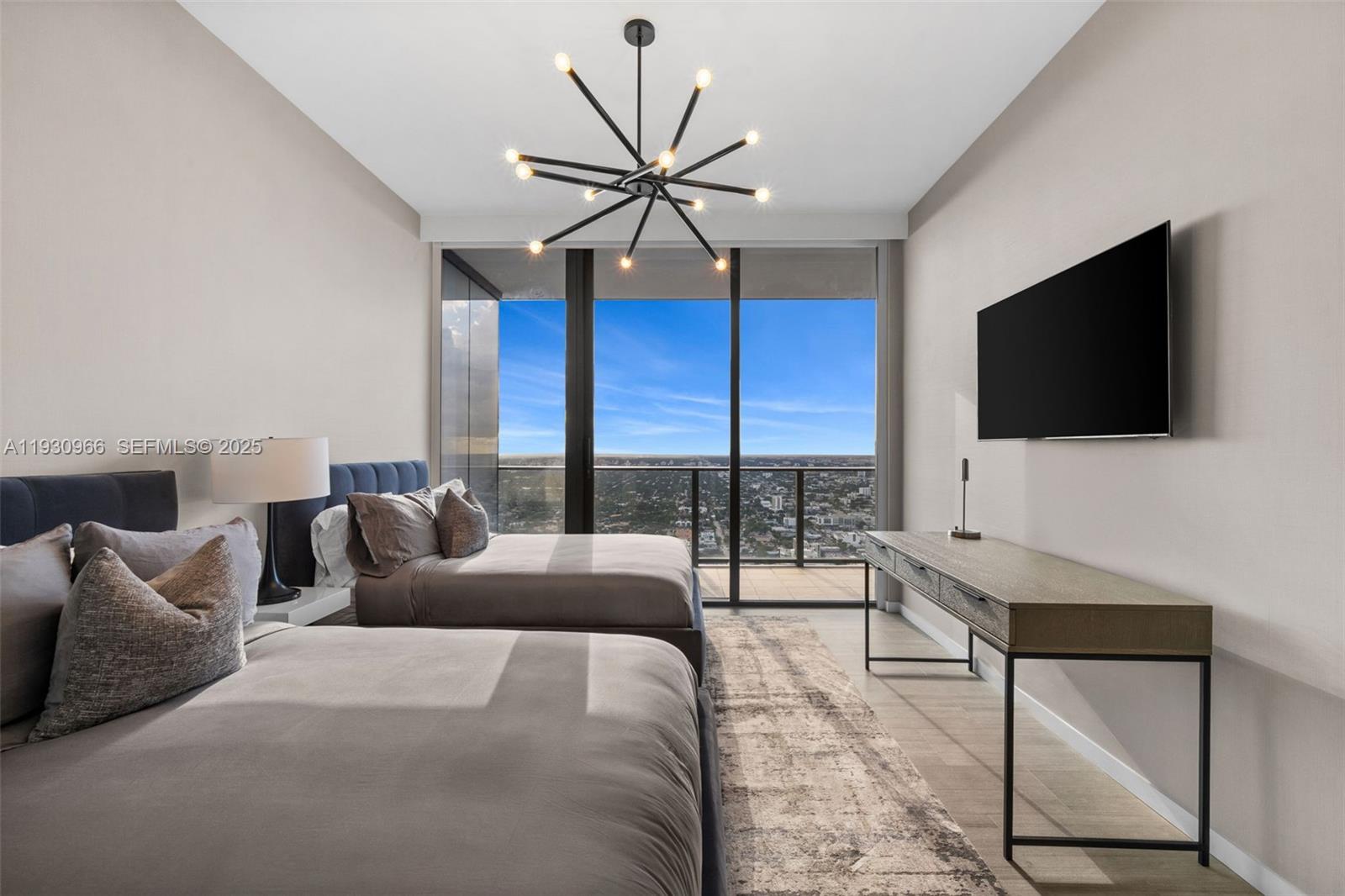 image Brickell Flatiron11