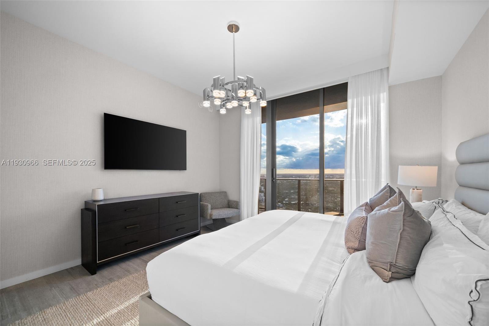 image Brickell Flatiron43