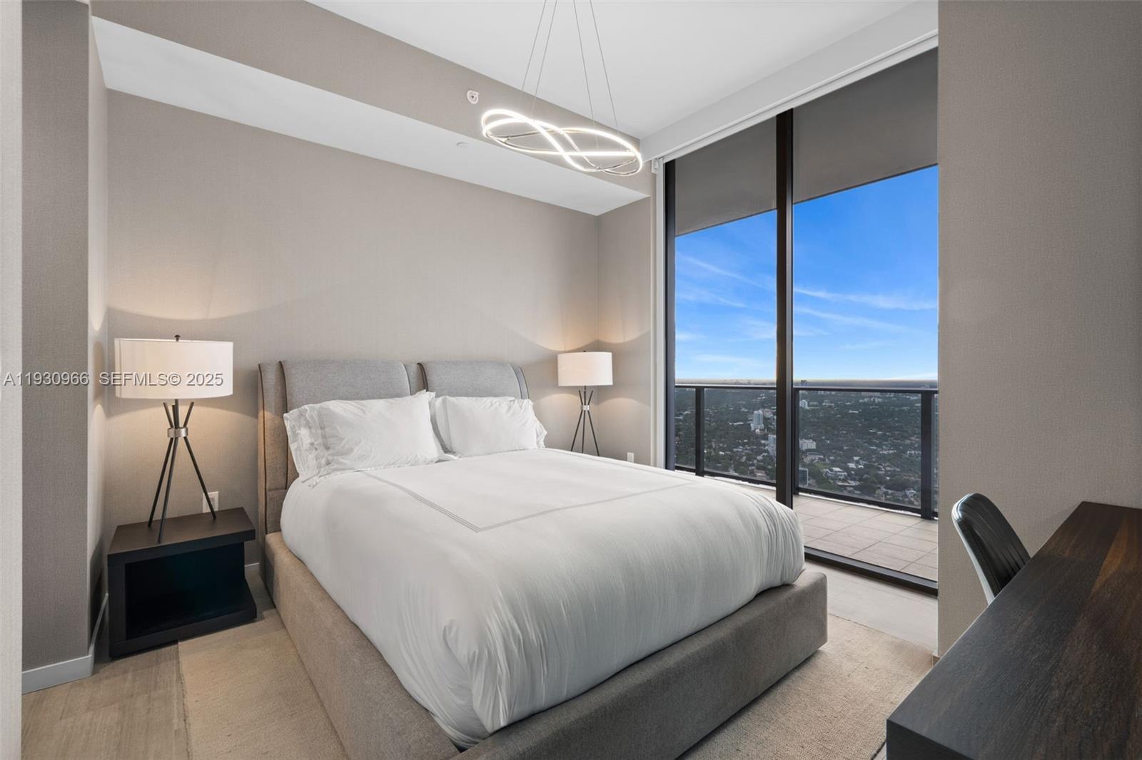 image Brickell Flatiron50