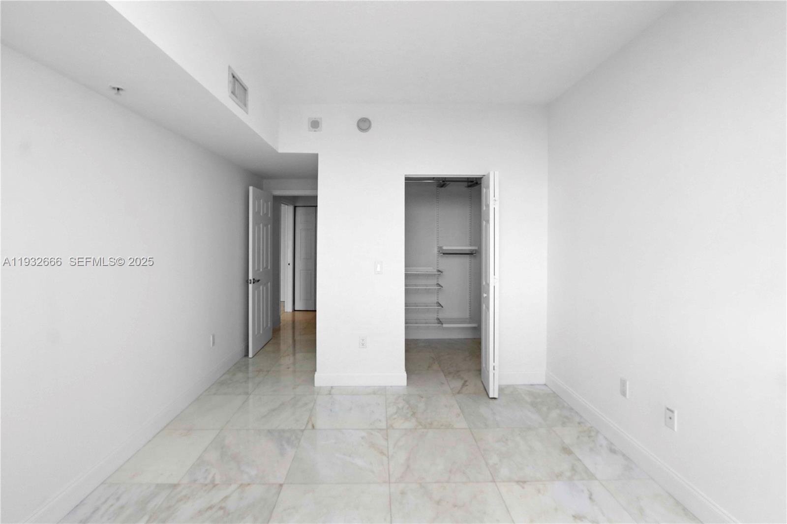 888 S Douglas Rd #1203 Coral Gables, FL 33134