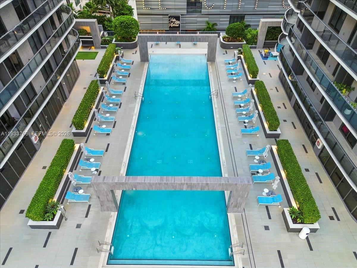 image Brickell Heights East12