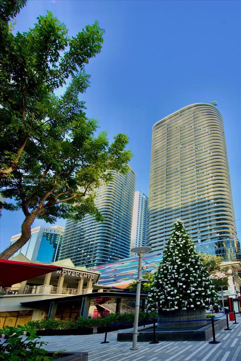 image Brickell Heights East28