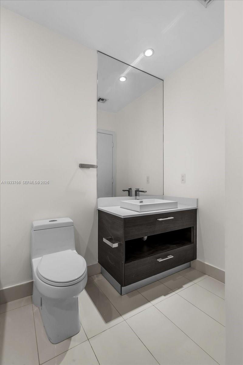 image Brickell Heights East42