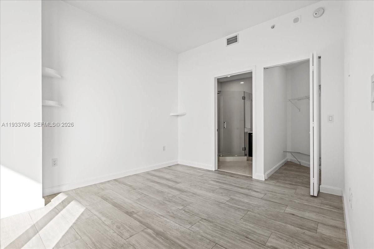 image Brickell Heights East47