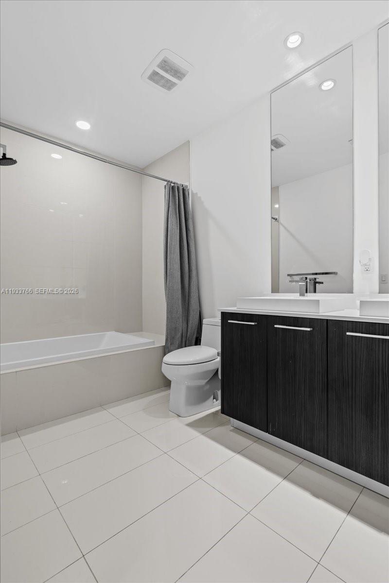 image Brickell Heights East54