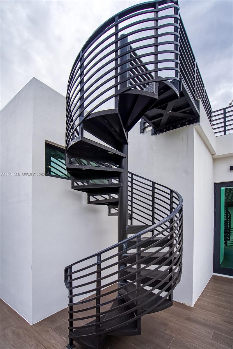 311 SE 189th St Sunny Isles Beach, FL 33160