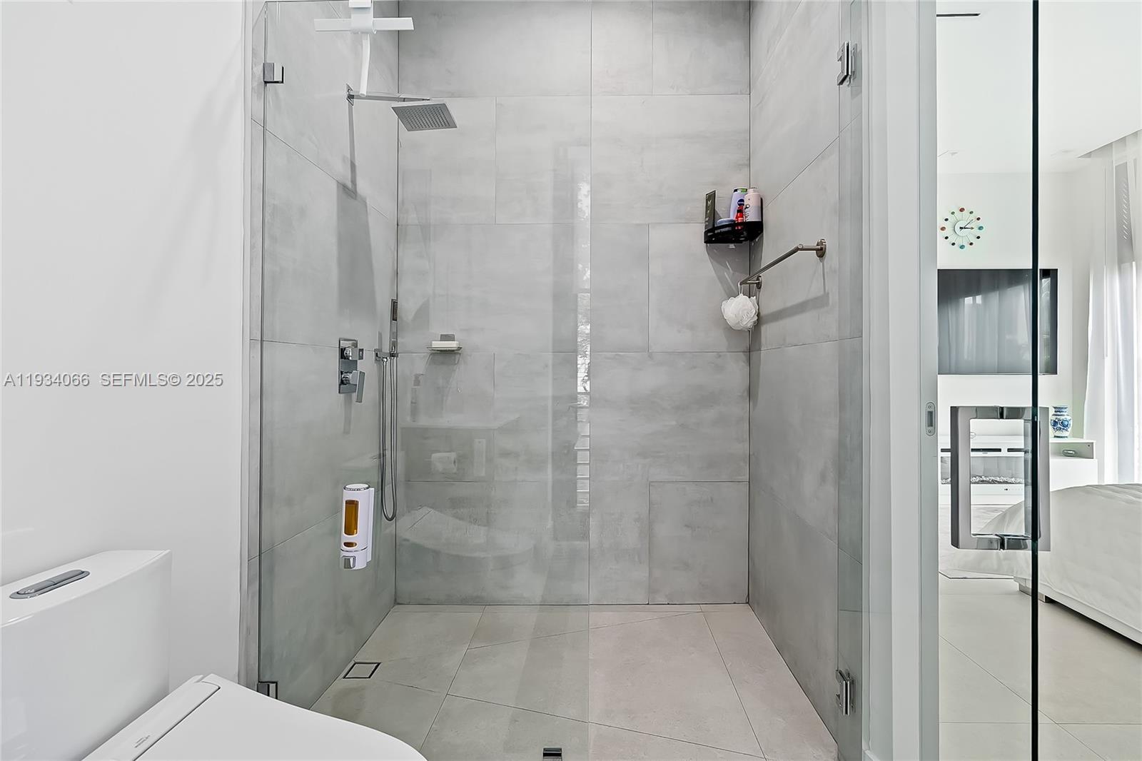 311 SE 189th St Sunny Isles Beach, FL 33160