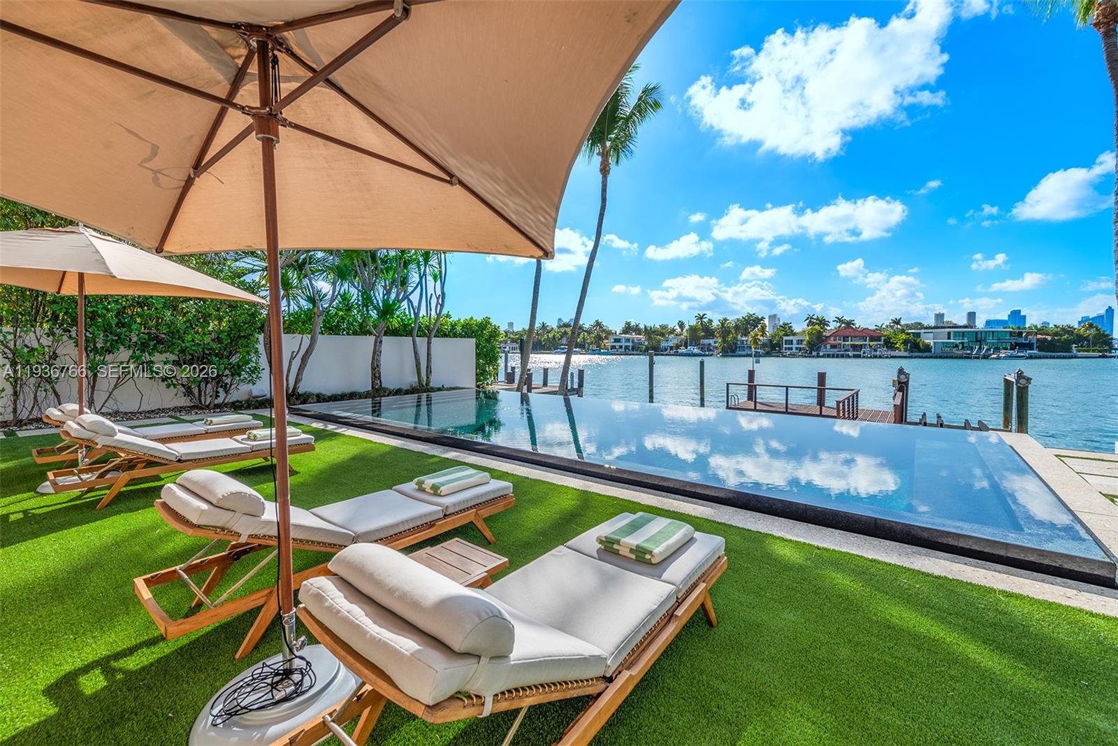 610 W Dilido Dr #- Miami Beach, FL 33139