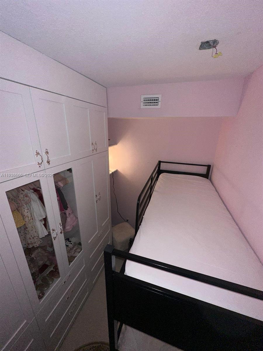 image Infinity At Brickell18