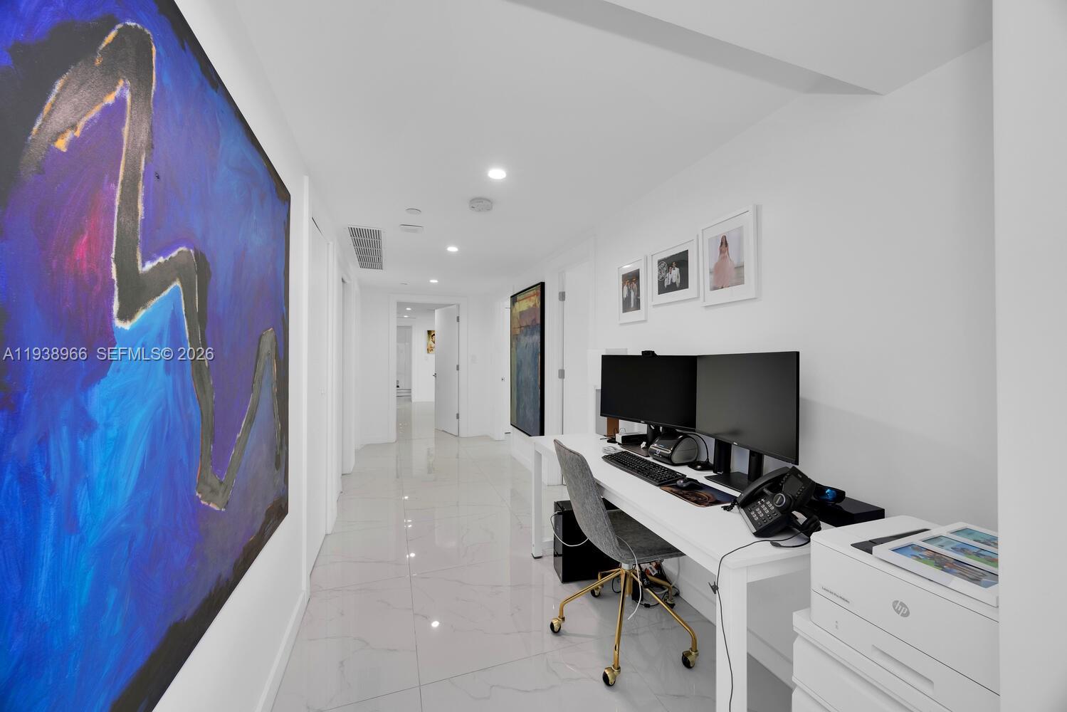 image Bristol Tower Condo14