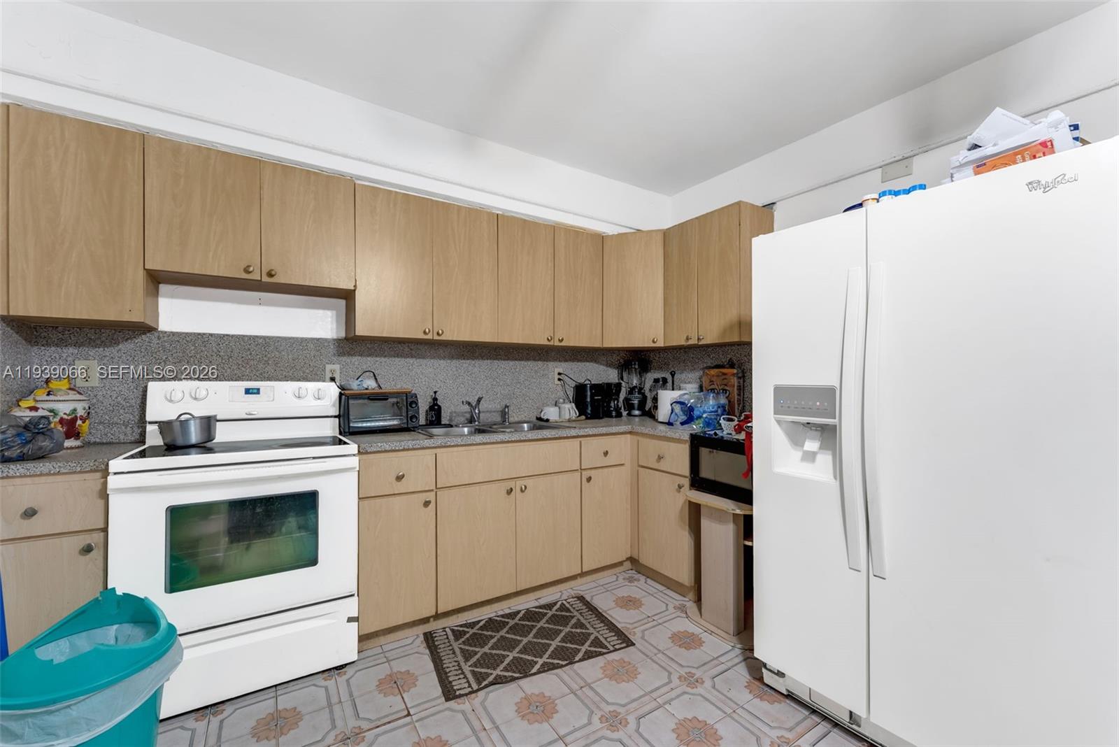 13493 NW 8th Ave North Miami, FL 33168