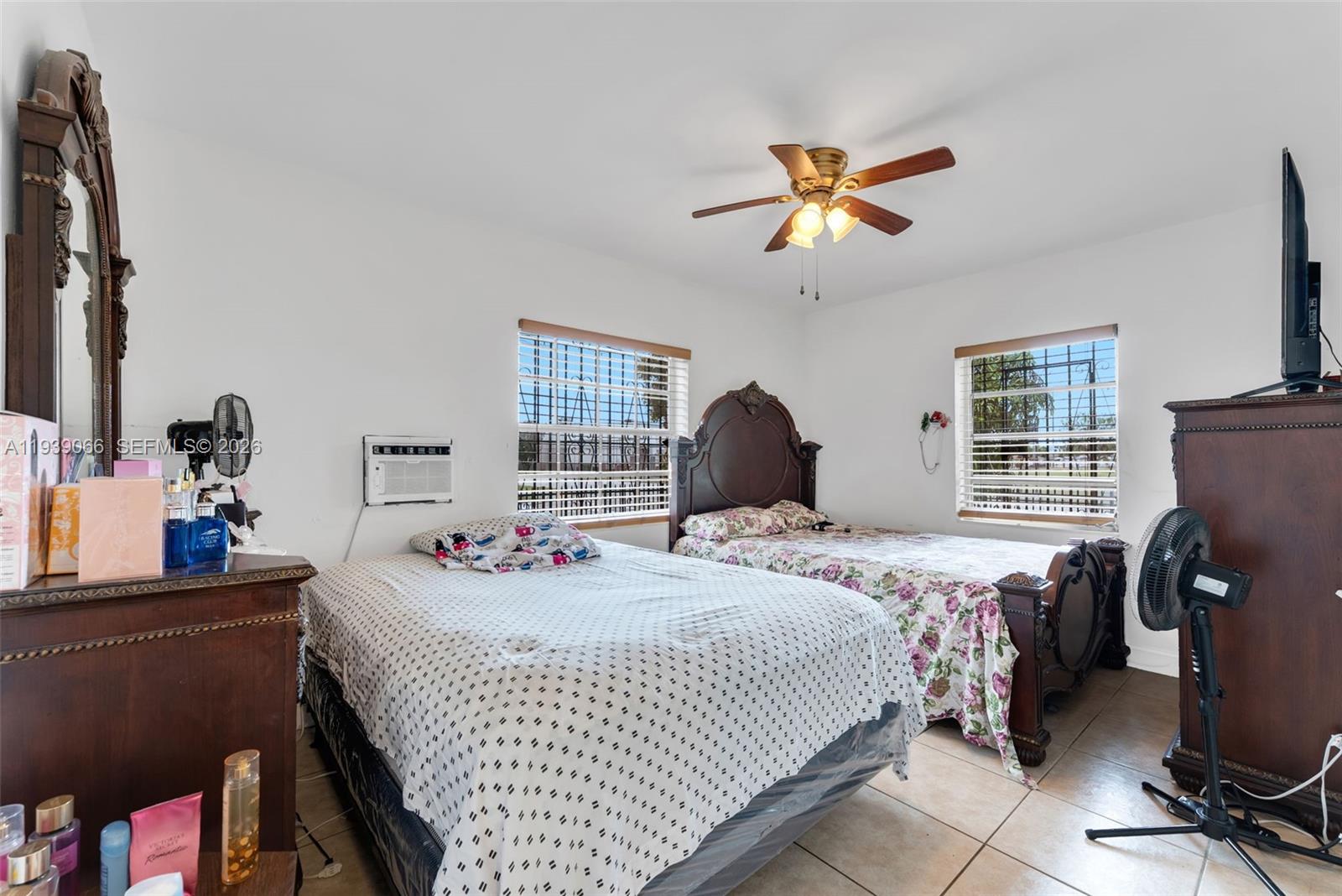 13493 NW 8th Ave North Miami, FL 33168