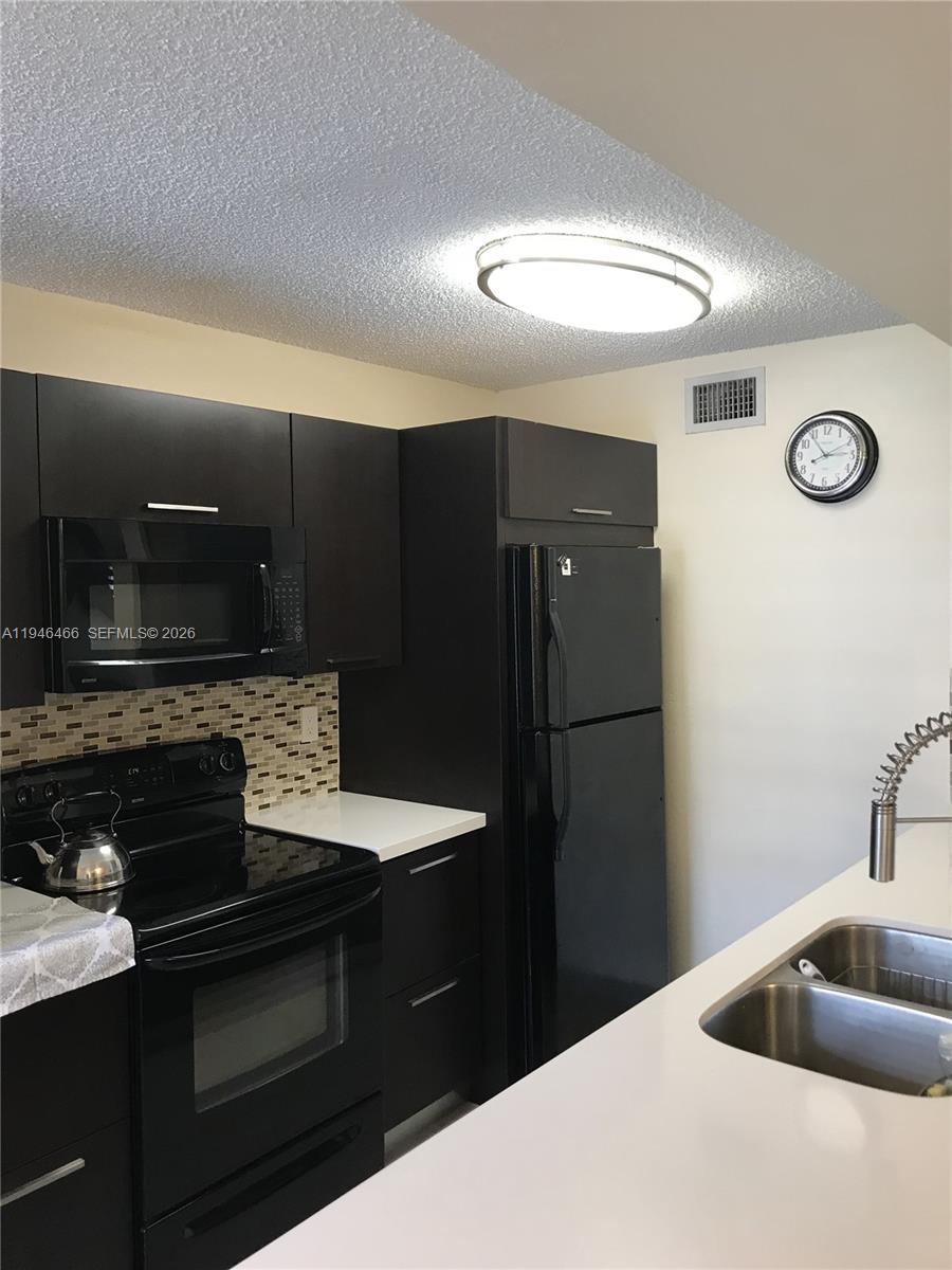 4652 NW 97th Pl #235