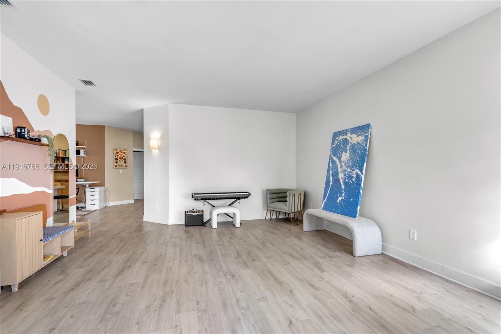 8781 NW 148th Ter Miami Lakes, FL 33018