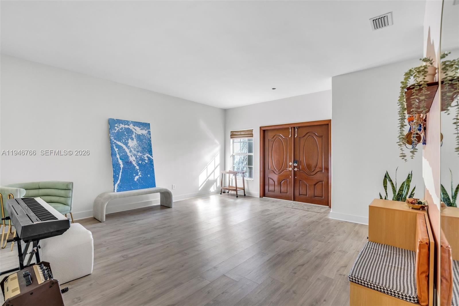 8781 NW 148th Ter Miami Lakes, FL 33018