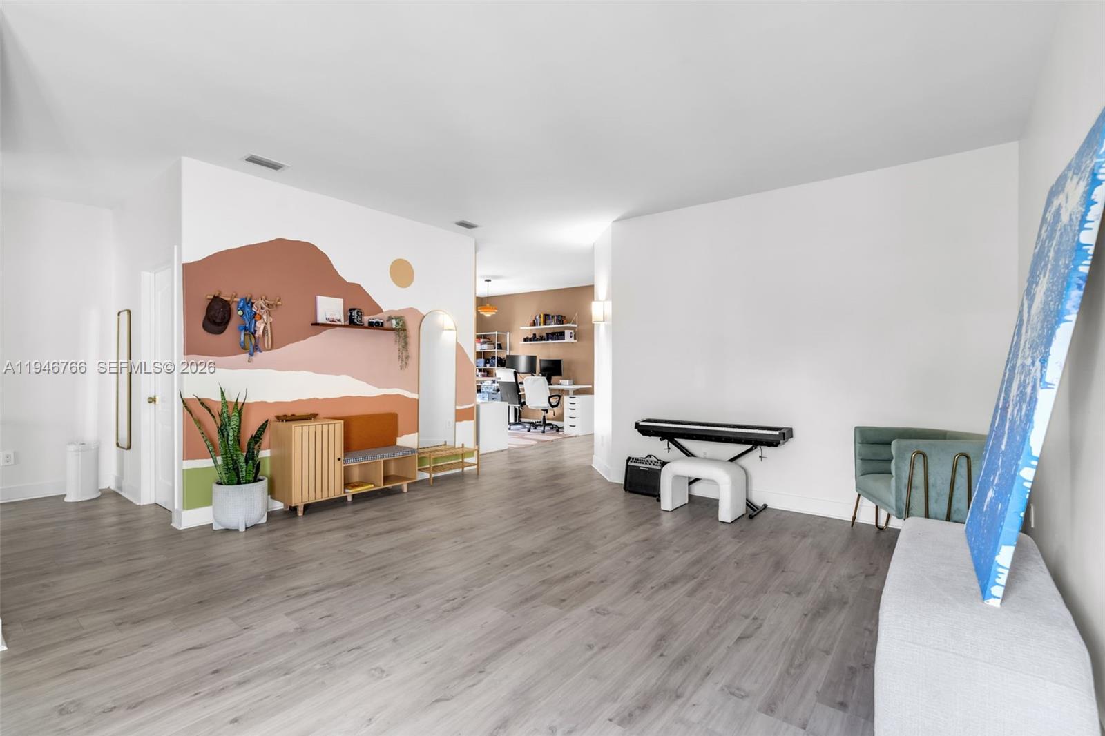 8781 NW 148th Ter Miami Lakes, FL 33018