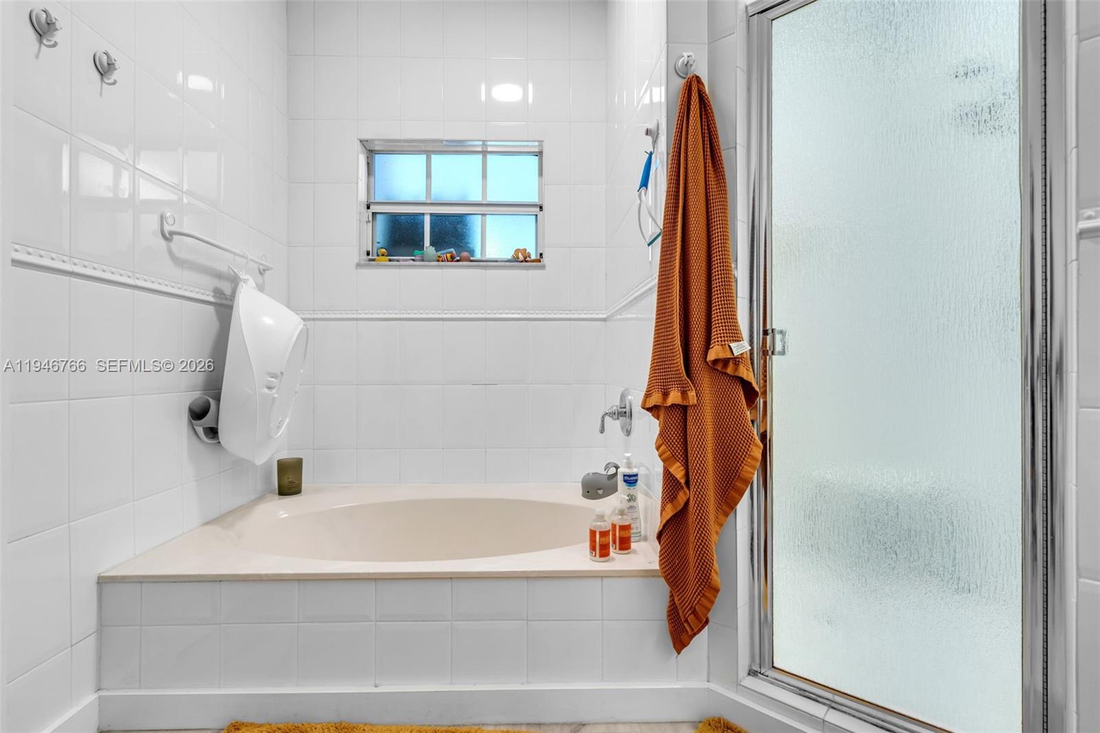 8781 NW 148th Ter Miami Lakes, FL 33018