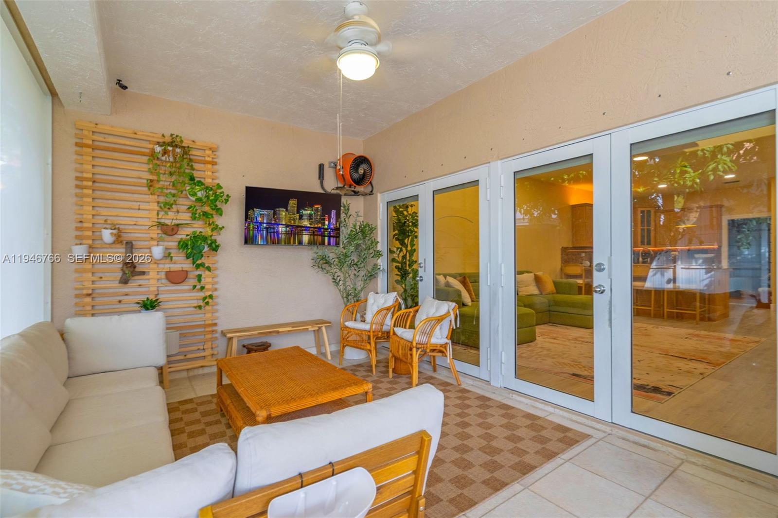 8781 NW 148th Ter Miami Lakes, FL 33018