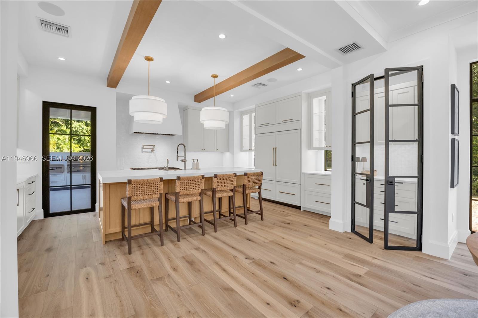 44 S Beach Rd Hobe Sound, FL 33455