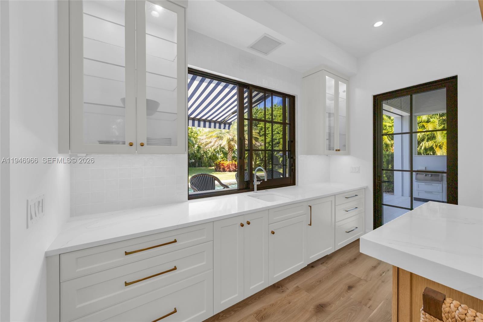 44 S Beach Rd Hobe Sound, FL 33455