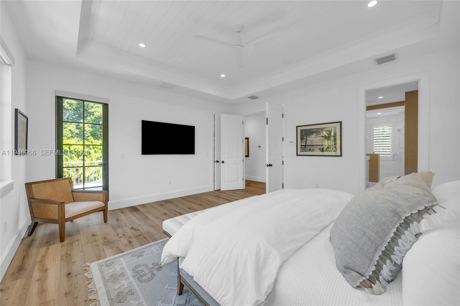 44 S Beach Rd Hobe Sound, FL 33455