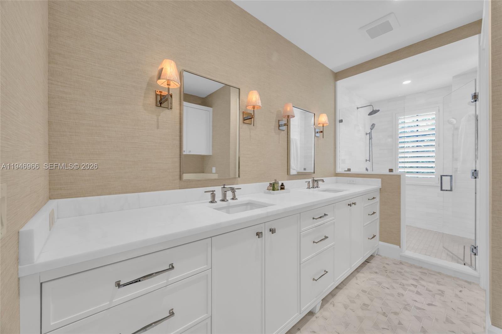 44 S Beach Rd Hobe Sound, FL 33455