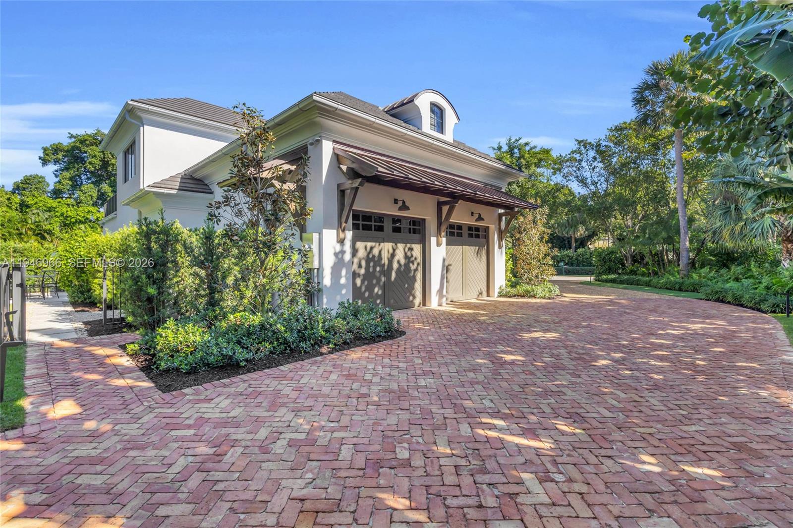 44 S Beach Rd Hobe Sound, FL 33455