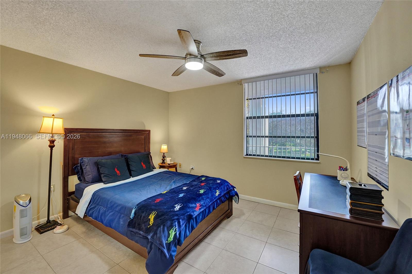 1713 Whitehall Dr #304 Davie, FL 33324