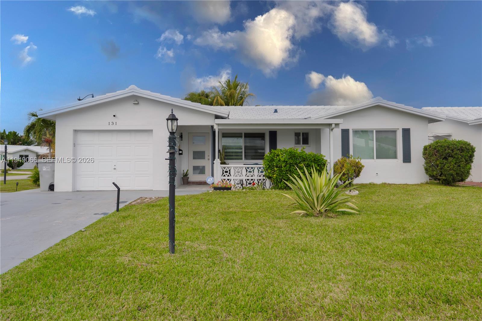 131 NW 31st Ct Pompano Beach, FL 33064