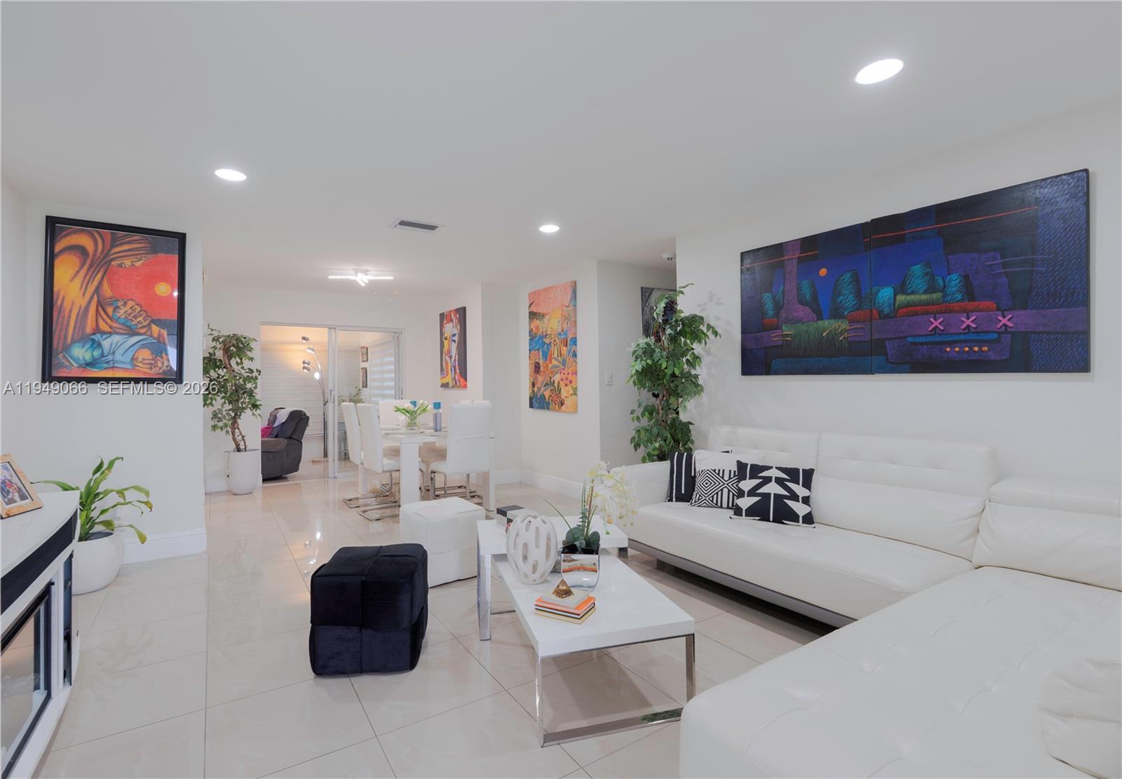 131 NW 31st Ct Pompano Beach, FL 33064