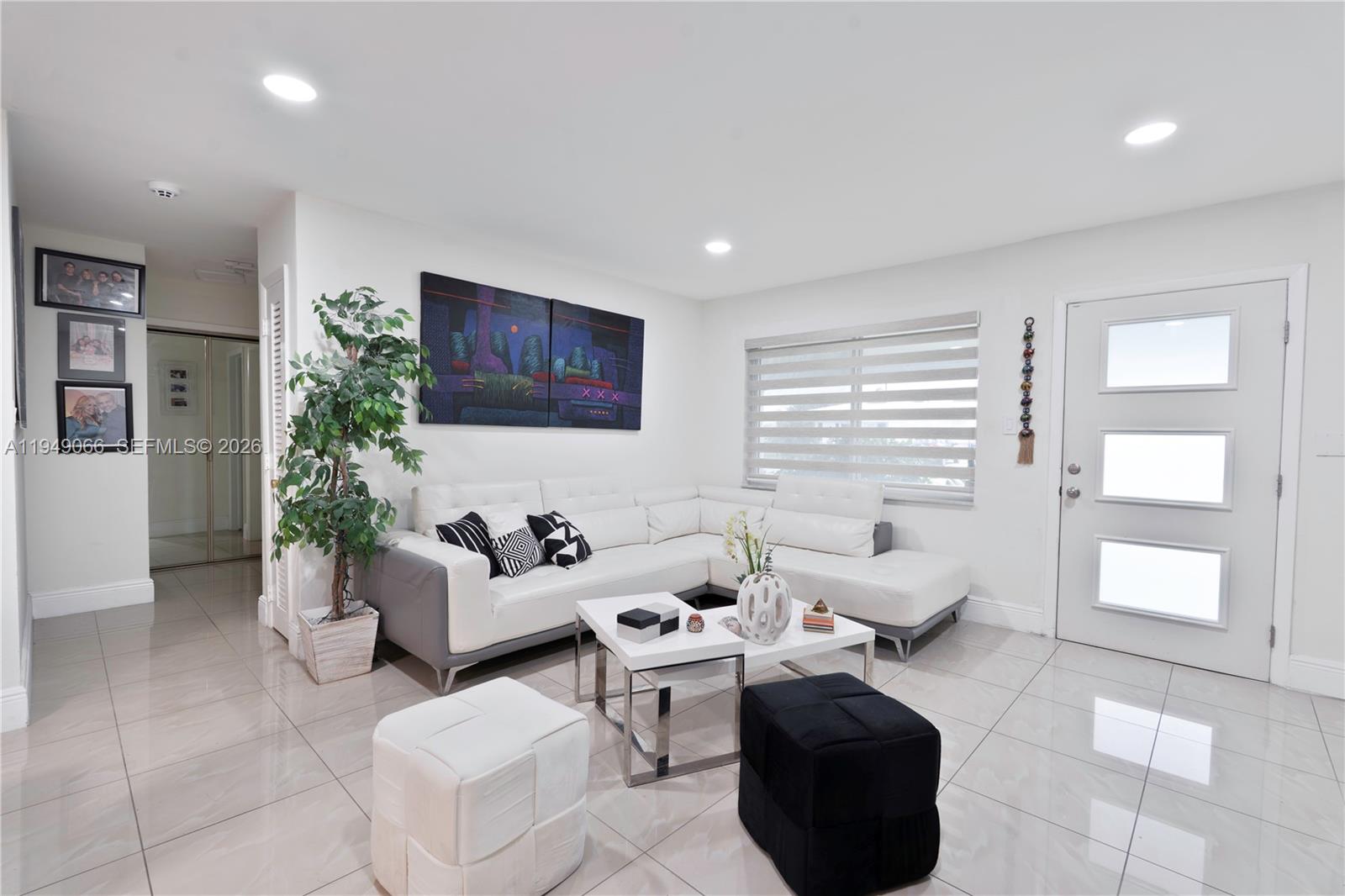 131 NW 31st Ct Pompano Beach, FL 33064