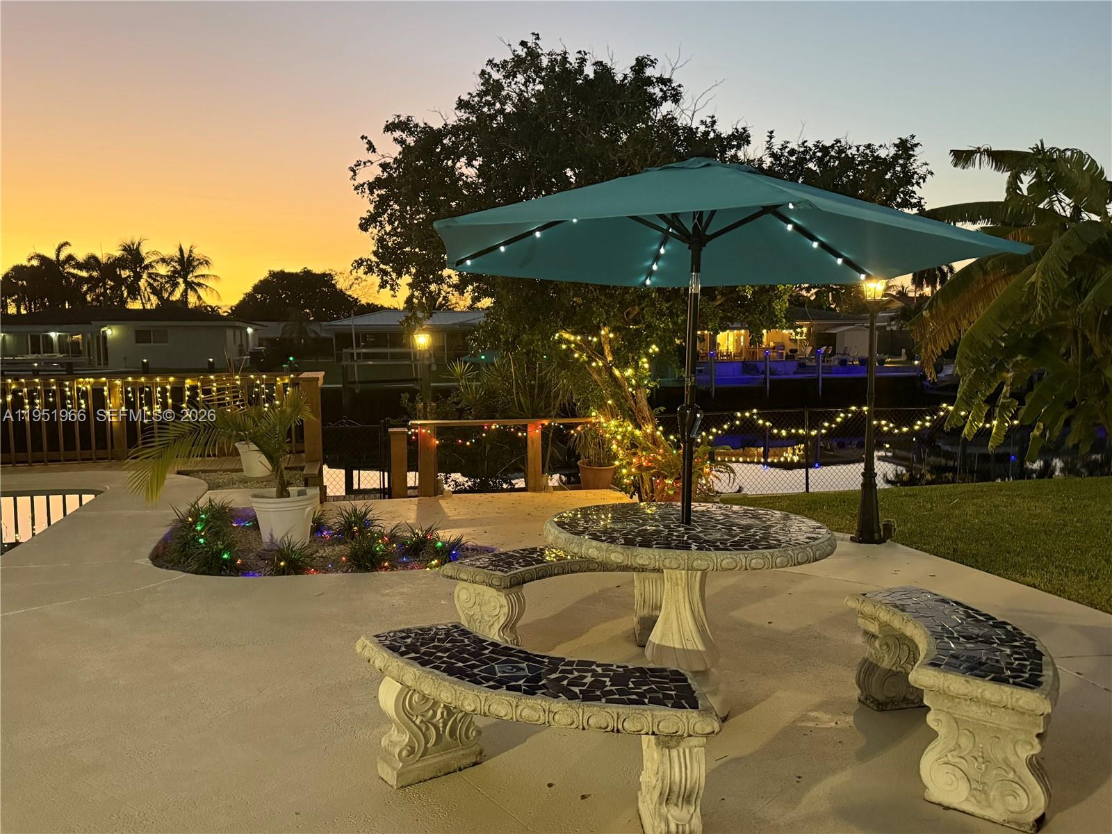 411 SE 6th Ave Pompano Beach, FL 33060