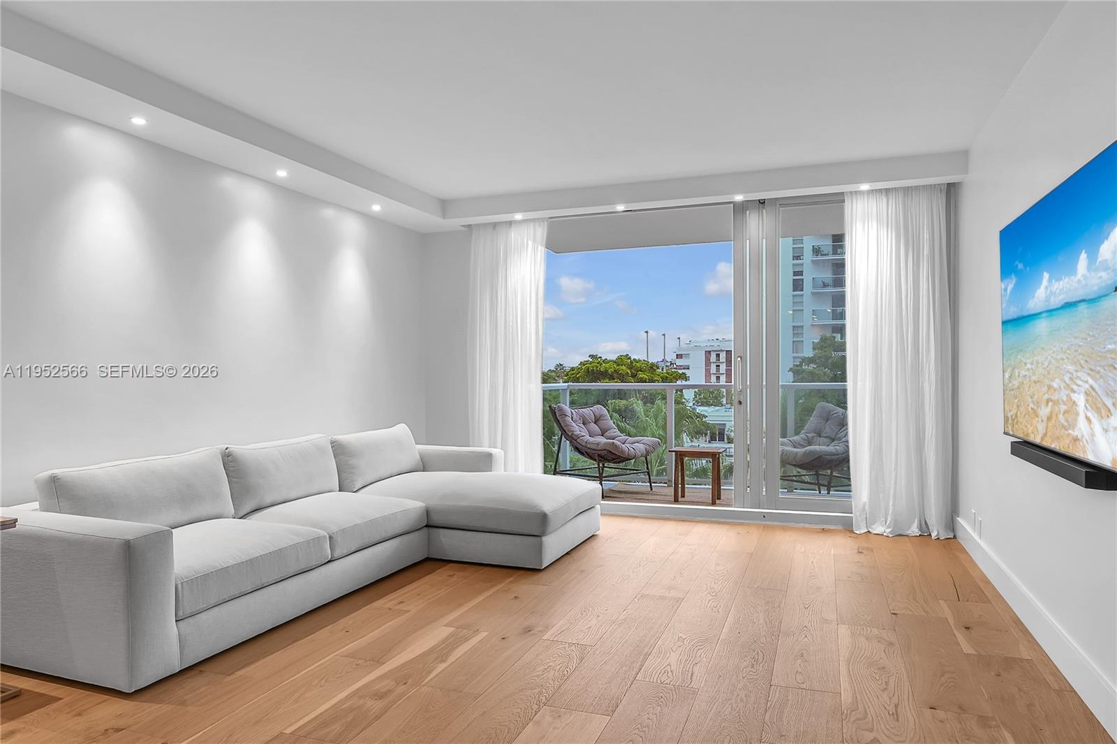 1000 West Ave #408 Miami Beach, FL 33139